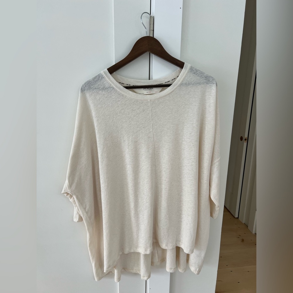 Peace Love World Cream Short Sleeve Top